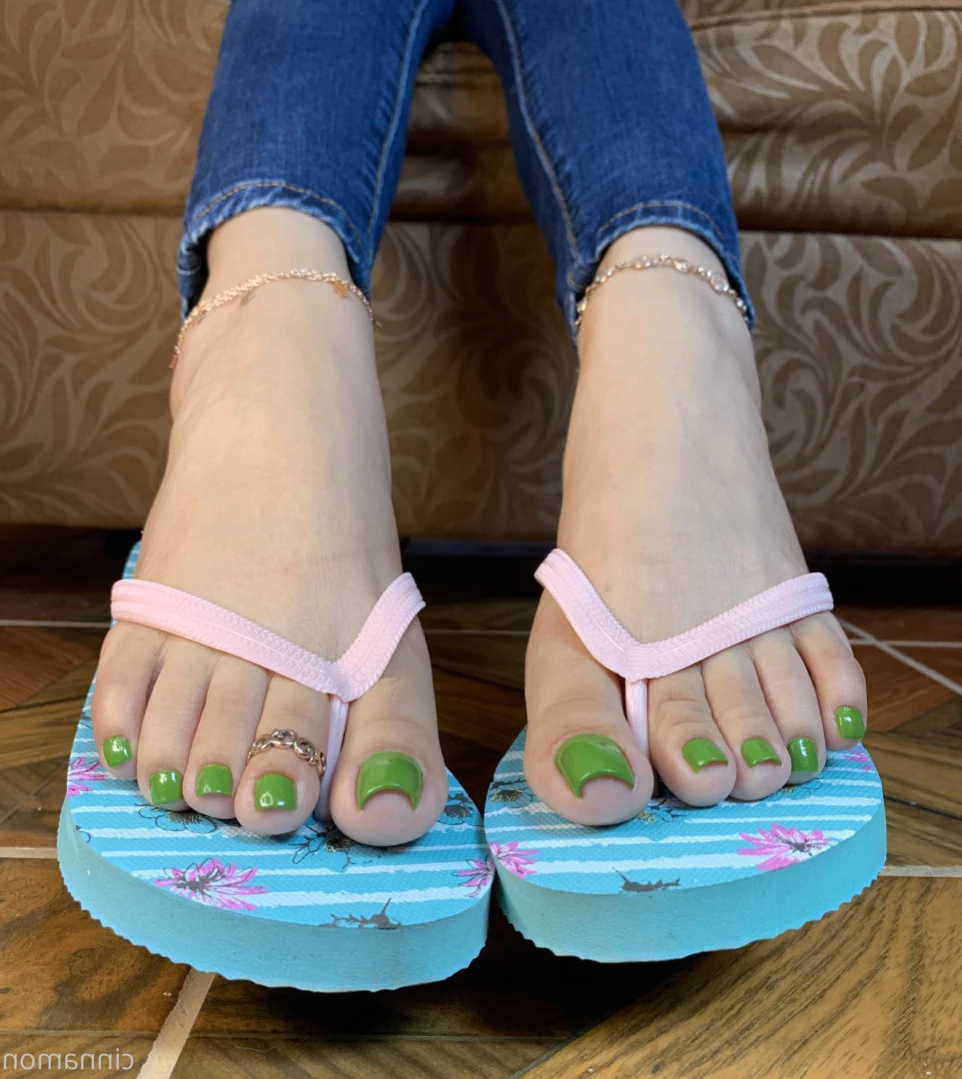 Goddess Cinnamon VIP👣👸🏻 [ cinnamonfeet2 ] Onlyfans leaked photo 11469236 on Hotleaks.tv