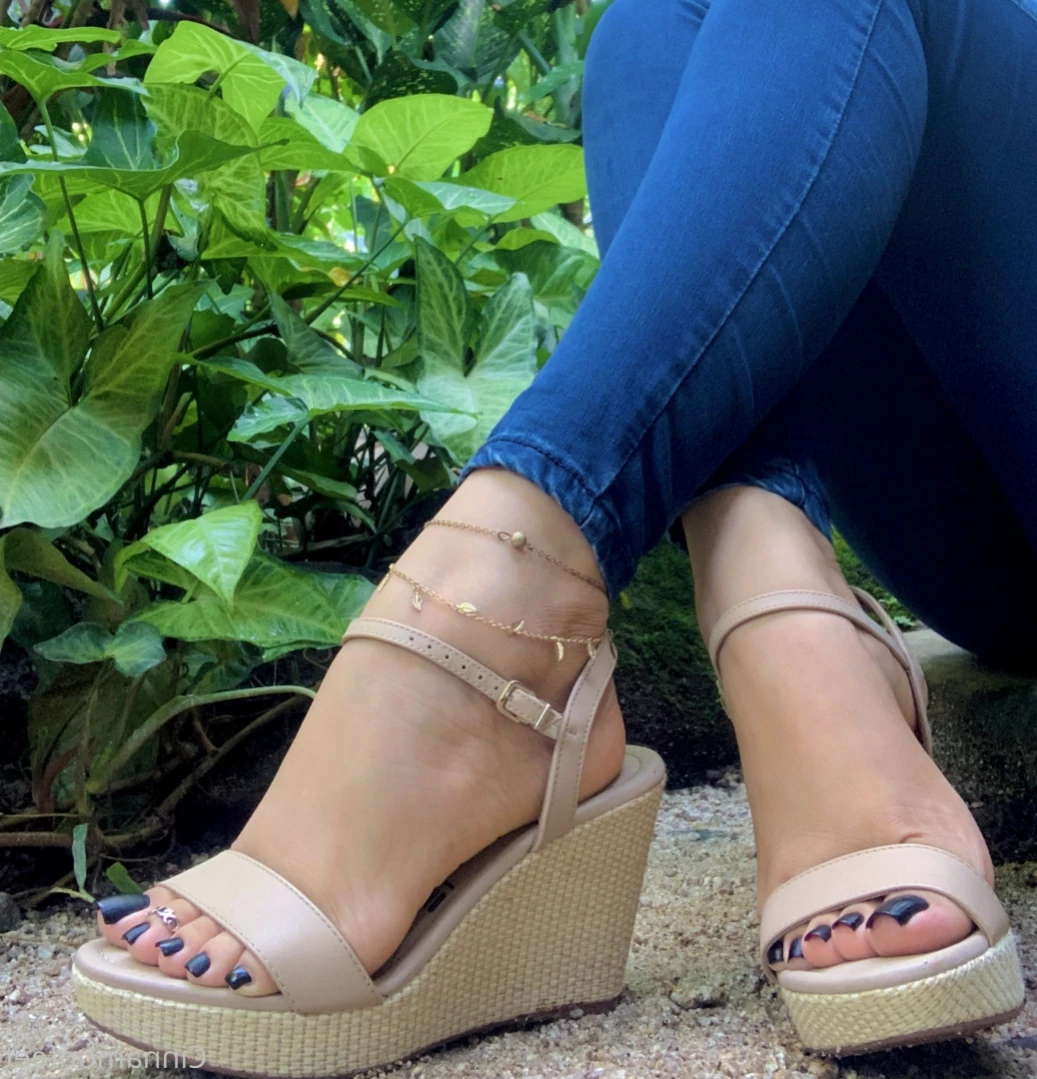 Goddess Cinnamon VIP👣👸🏻 [ cinnamonfeet2 ] Onlyfans leaked photo 11694400 on Hotleaks.tv