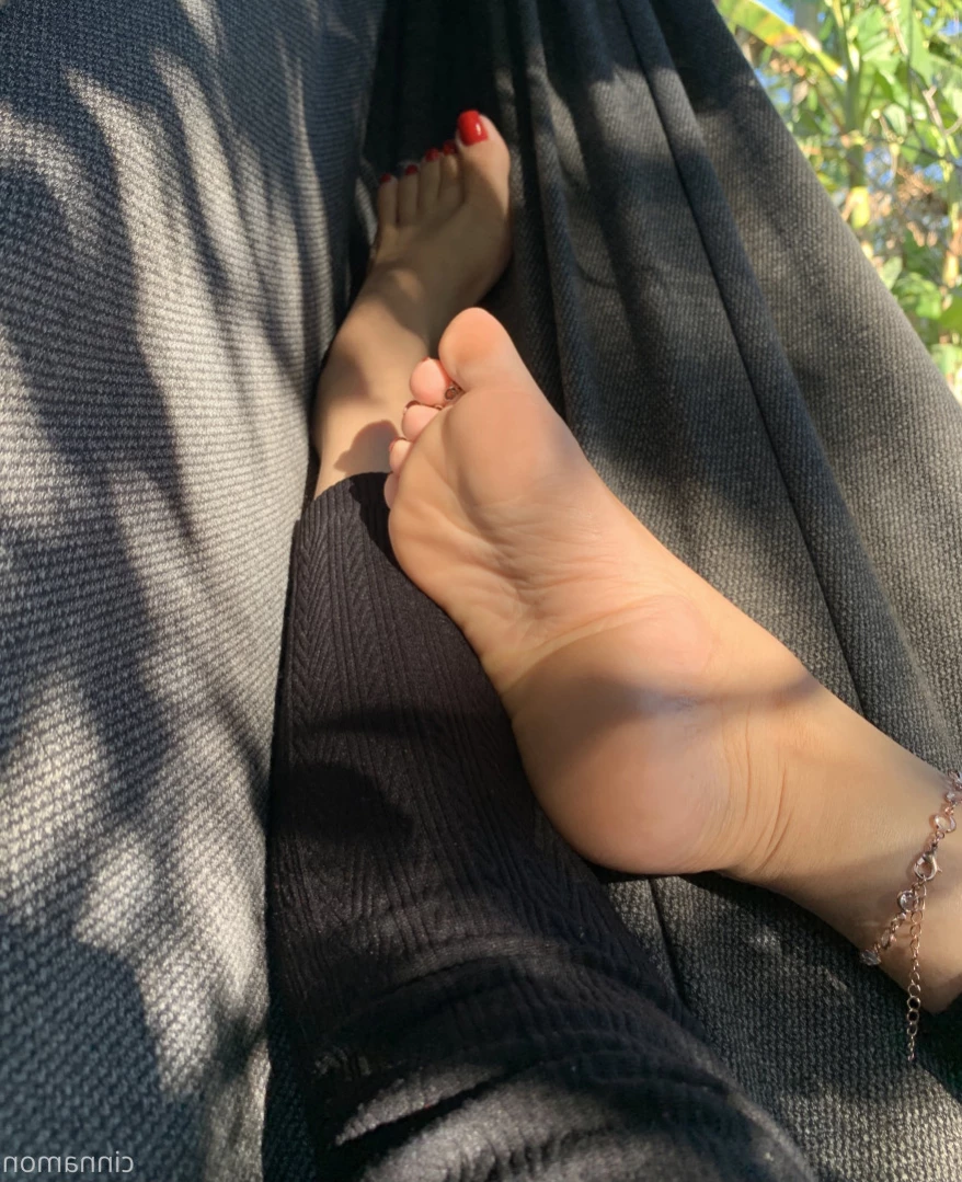 Goddess Cinnamon VIP👣👸🏻 [ cinnamonfeet2 ] Onlyfans leaked photo 11825507 on Hotleaks.tv