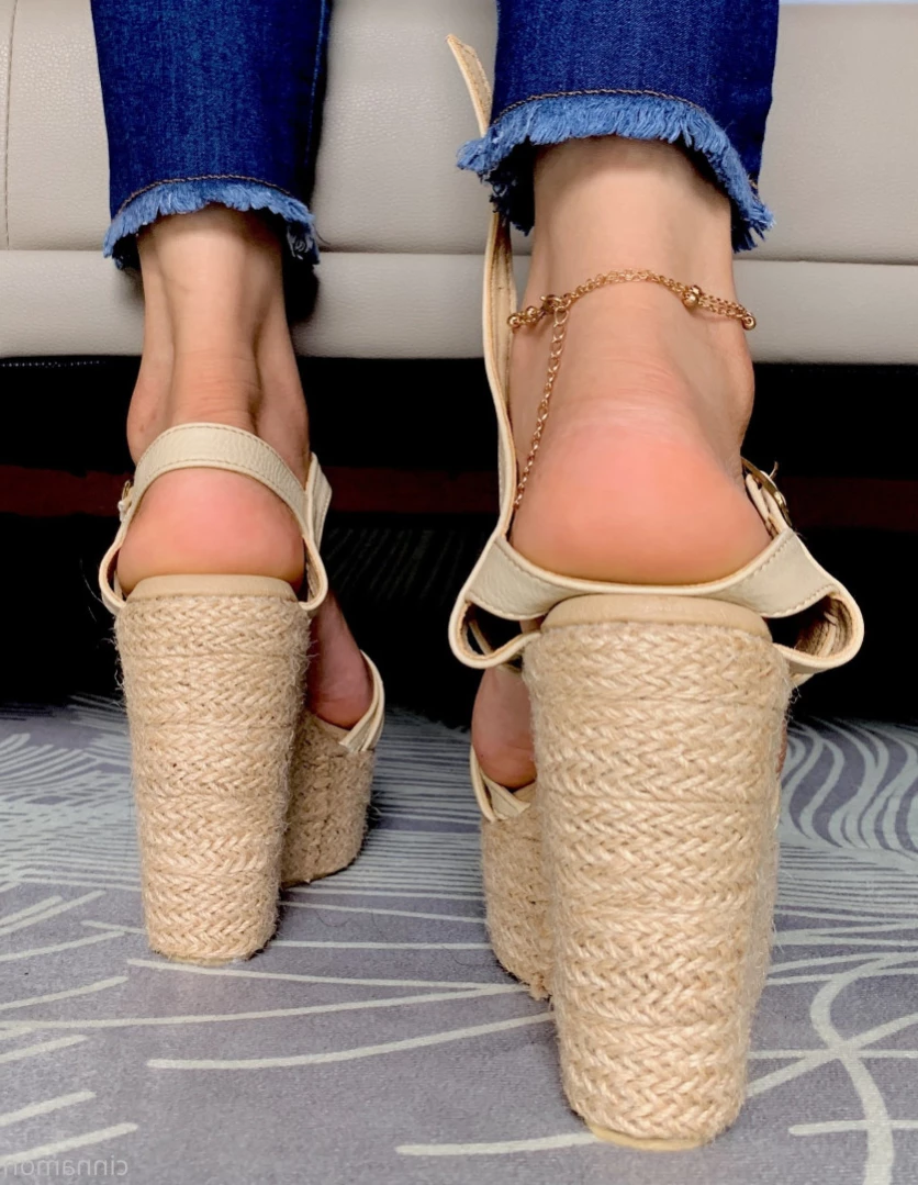 Goddess Cinnamon VIP👣👸🏻 [ cinnamonfeet2 ] Onlyfans leaked photo 12475067 on Hotleaks.tv