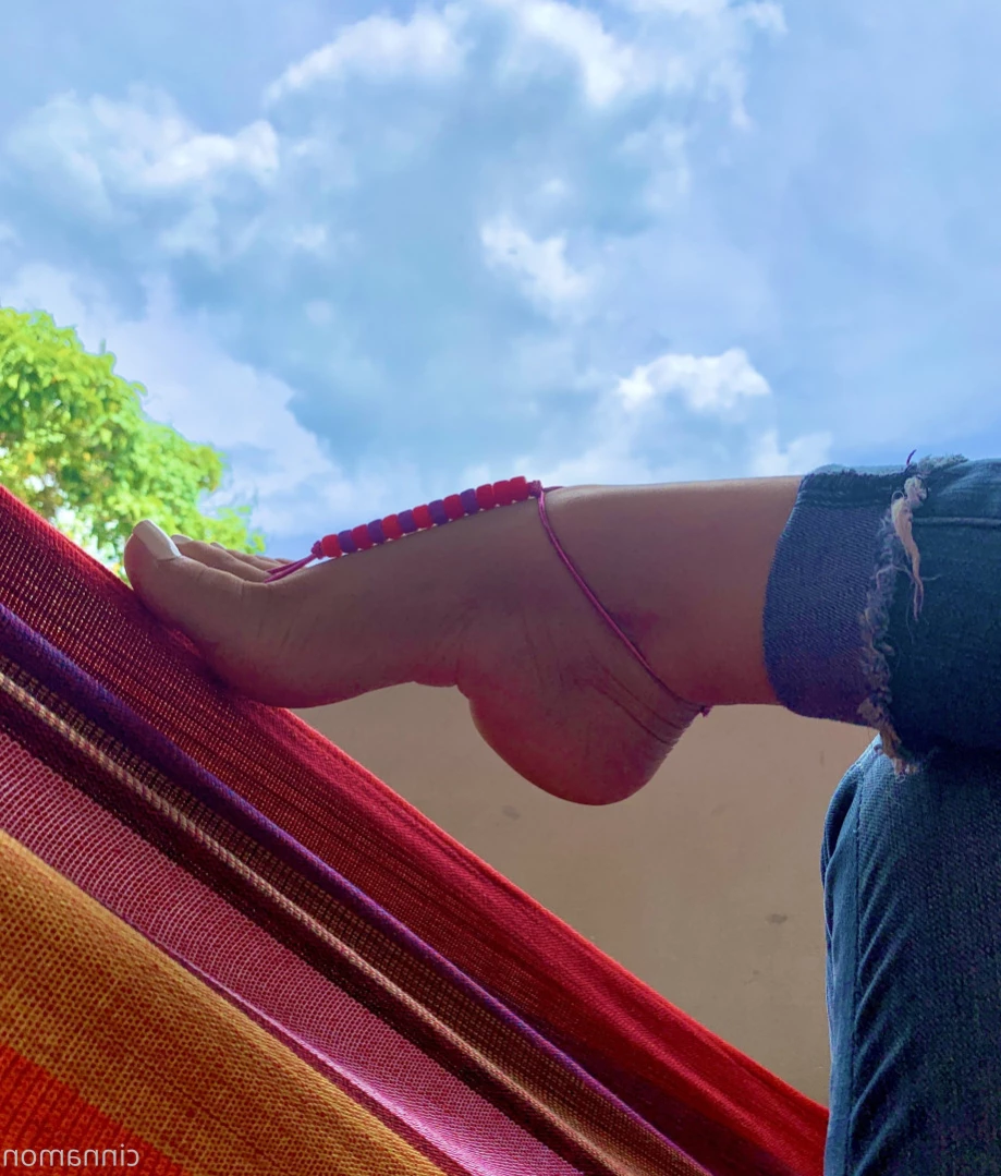 Goddess Cinnamon VIP👣👸🏻 [ cinnamonfeet2 ] Onlyfans leaked photo 12569310 on Hotleaks.tv