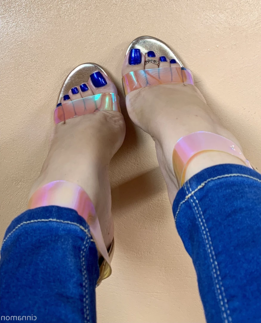 Goddess Cinnamon VIP👣👸🏻 [ cinnamonfeet2 ] Onlyfans leaked photo 14194372 on Hotleaks.tv
