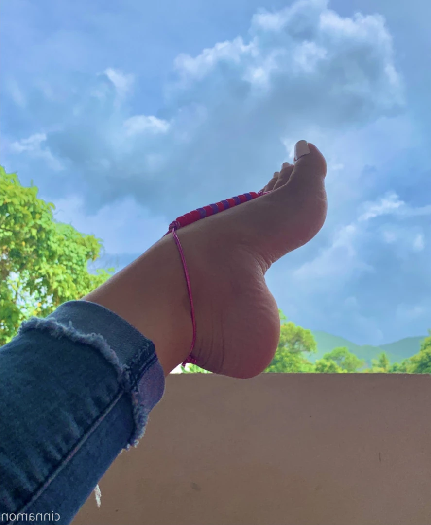 Goddess Cinnamon VIP👣👸🏻 [ cinnamonfeet2 ] Onlyfans leaked photo 14552867 on Hotleaks.tv