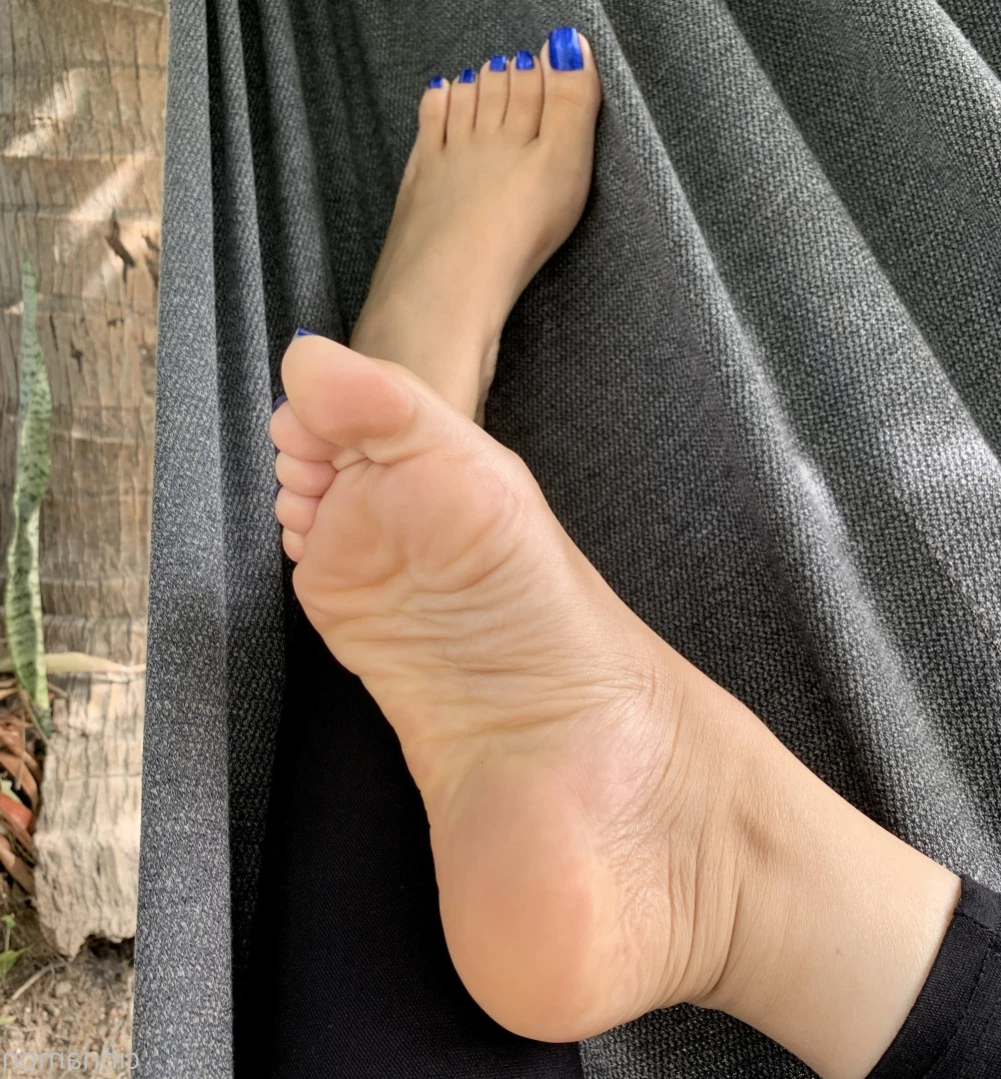 Goddess Cinnamon VIP👣👸🏻 [ cinnamonfeet2 ] Onlyfans leaked photo 14993457 on Hotleaks.tv