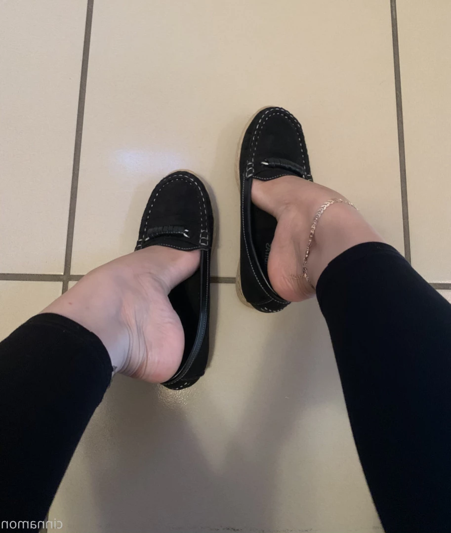 Goddess Cinnamon VIP👣👸🏻 [ cinnamonfeet2 ] Onlyfans leaked photo 15111902 on Hotleaks.tv