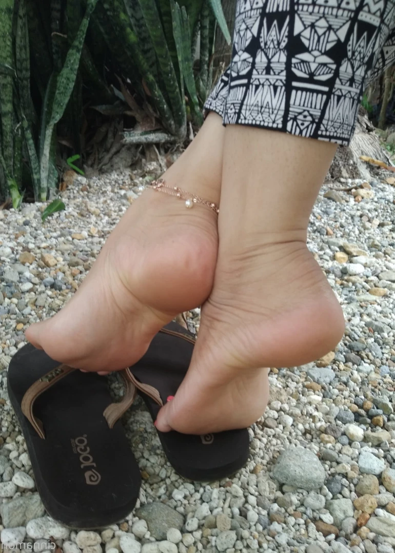 Goddess Cinnamon VIP👣👸🏻 [ cinnamonfeet2 ] Onlyfans leaked photo 15338659 on Hotleaks.tv