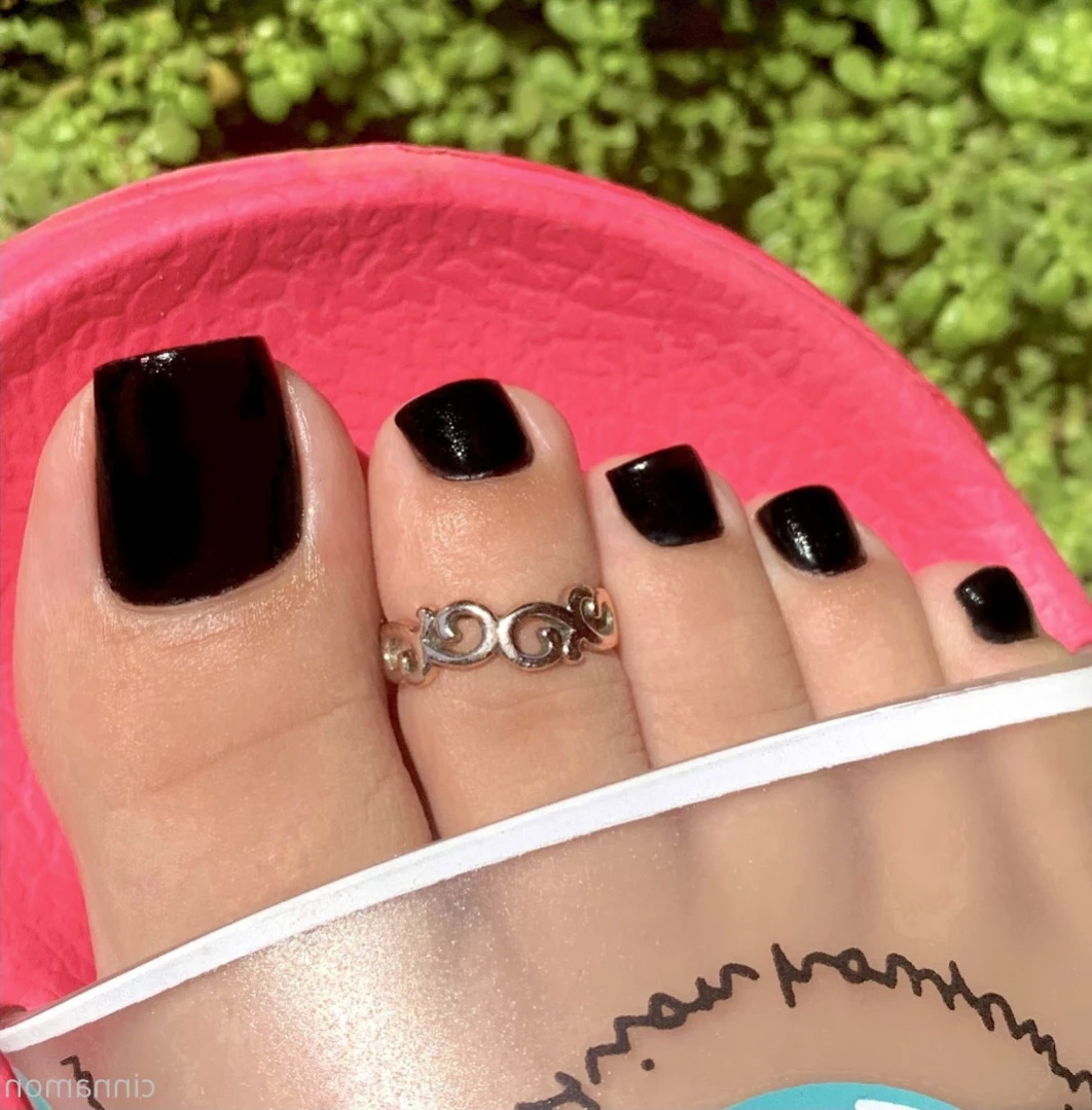 Goddess Cinnamon VIP👣👸🏻 [ cinnamonfeet2 ] Onlyfans leaked photo 15383799 on Hotleaks.tv