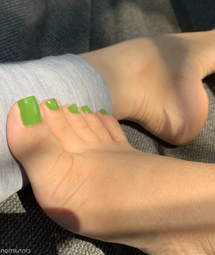 Goddess Cinnamon VIP👣👸🏻 [ cinnamonfeet2 ] Onlyfans leaked photo 15534565 on Hotleaks.tv