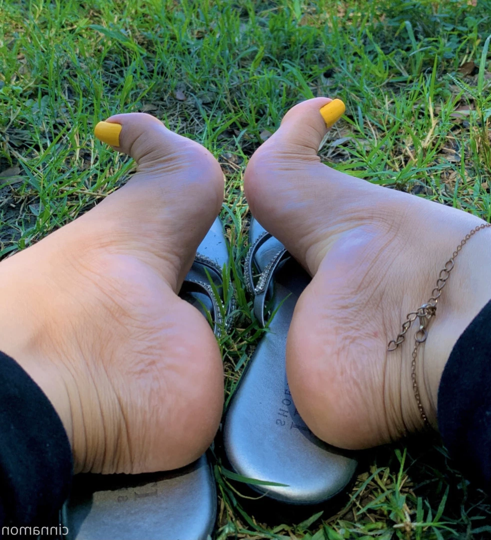 Goddess Cinnamon VIP👣👸🏻 [ cinnamonfeet2 ] Onlyfans leaked photo 16134449 on Hotleaks.tv