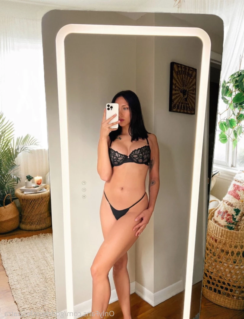 Cleopatra [ cleox13 ] Onlyfans leaked photo 11121333 on Hotleaks.tv