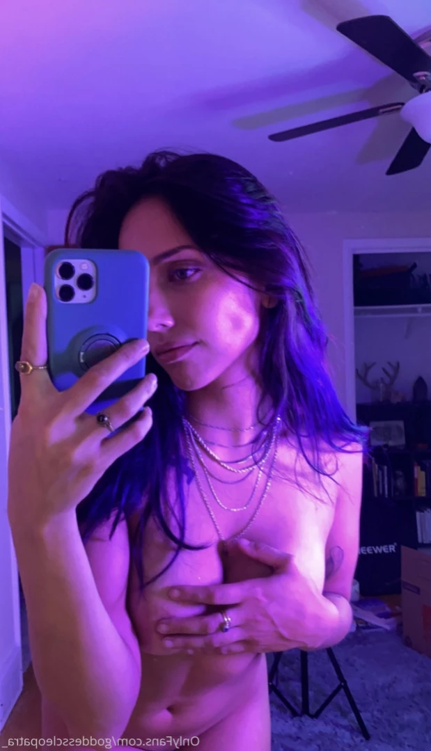Cleopatra [ cleox13 ] Onlyfans leaked photo 11121405 on Hotleaks.tv