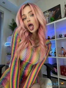 15698192