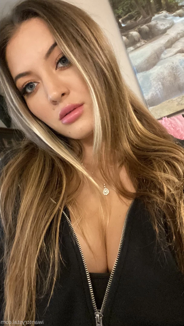 Crystal Knight [ crystalknight ] Onlyfans leaked photo 9209356 on Hotleaks.tv