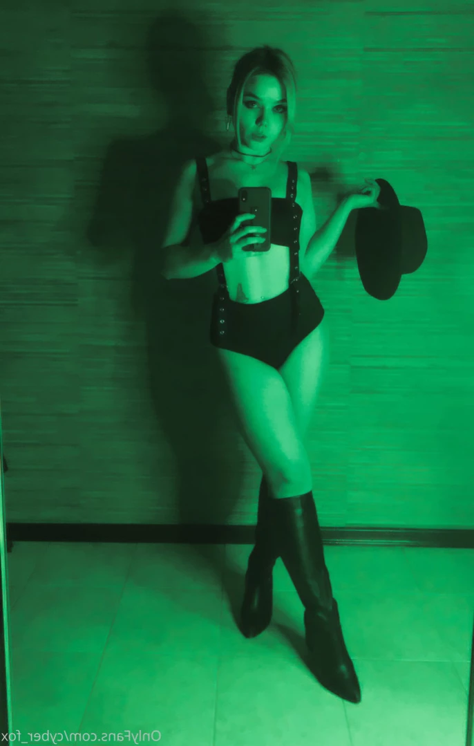 onlyfox.me [ cyber_fox ] Onlyfans leaked photo 14029295 on Hotleaks.tv