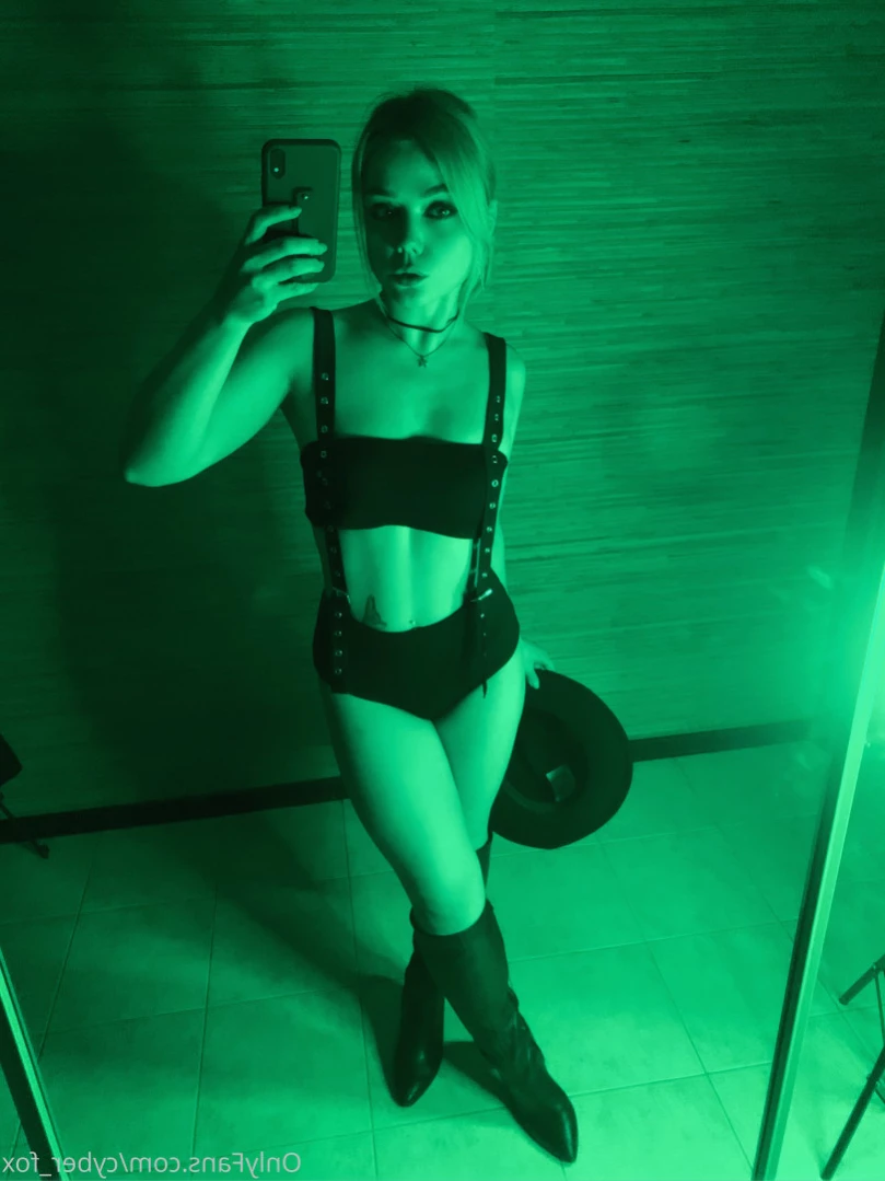 onlyfox.me [ cyber_fox ] Onlyfans leaked photo 15755352 on Hotleaks.tv