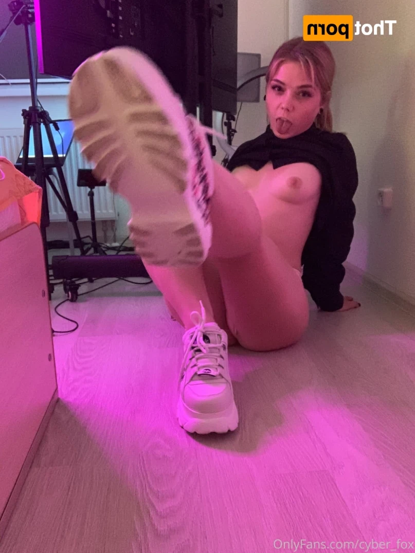 onlyfox.me [ cyber_fox ] Onlyfans leaked photo 16236901 on Hotleaks.tv