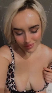 1620558
