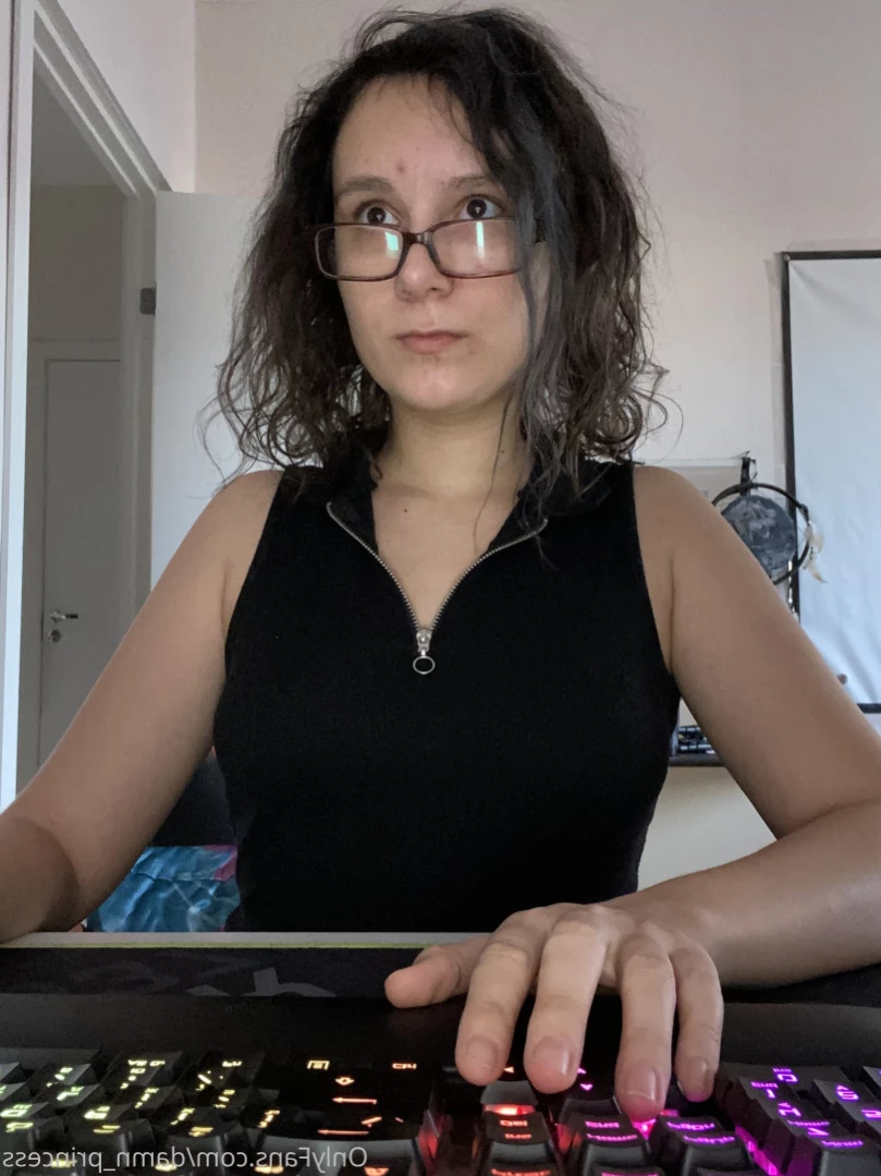 Oh, Lilly [ damn_princess ] Onlyfans leaked photo 12724393 on Hotleaks.tv