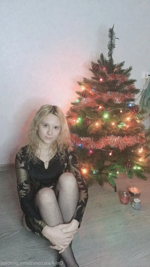 Oh, Lilly [ damn_princess ] Onlyfans leaked photo 14253790 on Hotleaks.tv