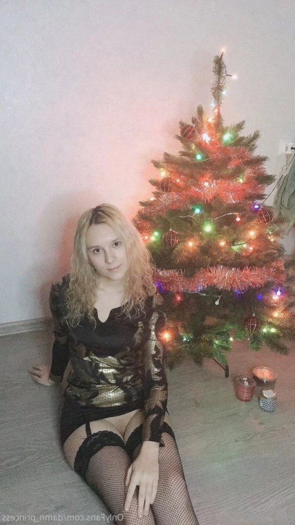 Oh, Lilly [ damn_princess ] Onlyfans leaked photo 14974693 on Hotleaks.tv