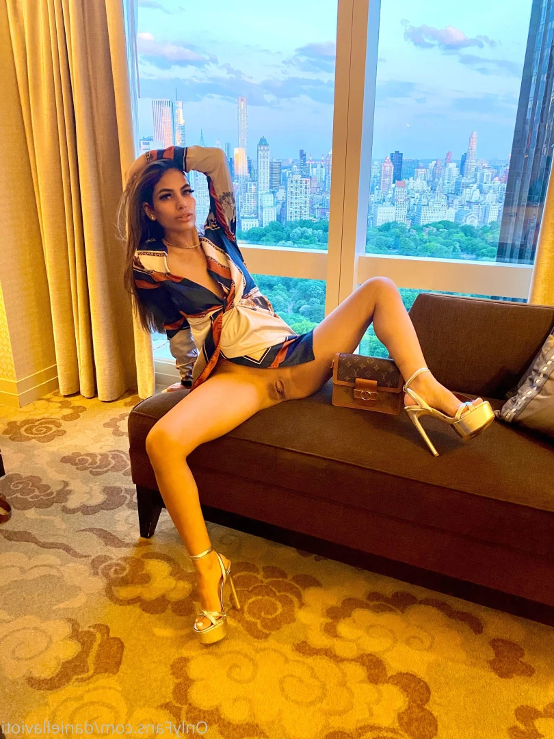Petite middle eastern babe💖 [ daniellavioti ] Onlyfans leaked photo 9185421 on Hotleaks.tv
