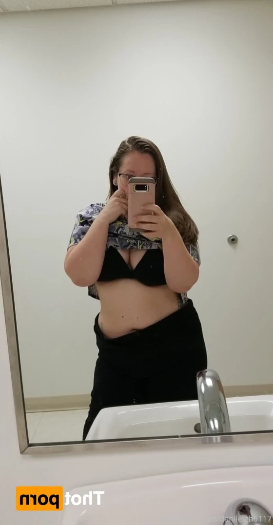 Dani Leigh [ danileighxoxo ] Onlyfans leaked photo 12582762 on Hotleaks.tv