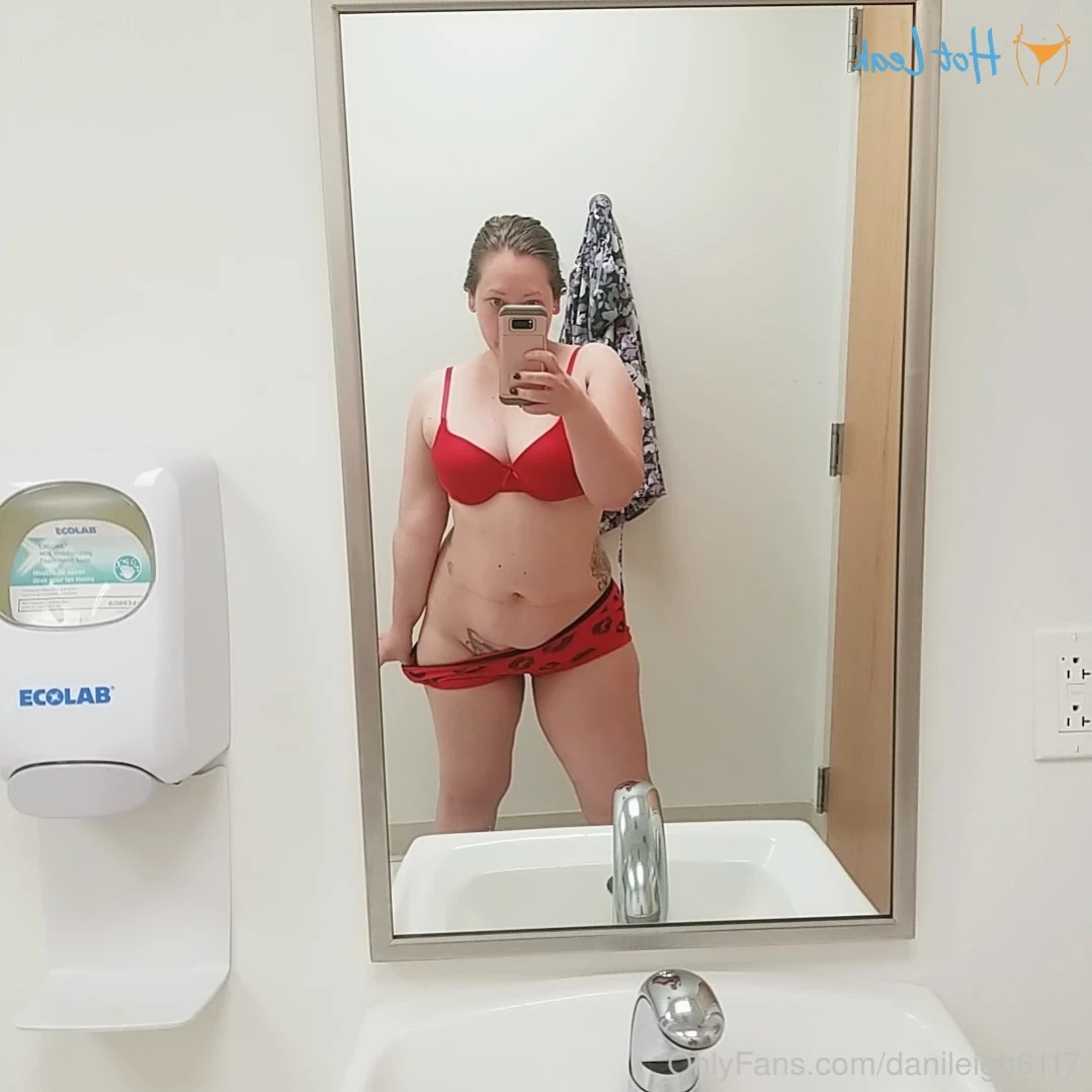 Dani Leigh [ danileighxoxo ] Onlyfans leaked photo 14455832 on Hotleaks.tv