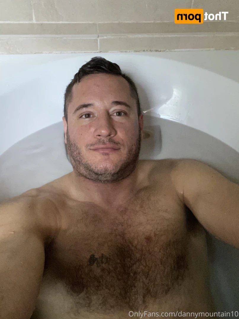 Danny Mountain [ dannymountain10 ] Onlyfans leaked photo 14479973 on Hotleaks.tv