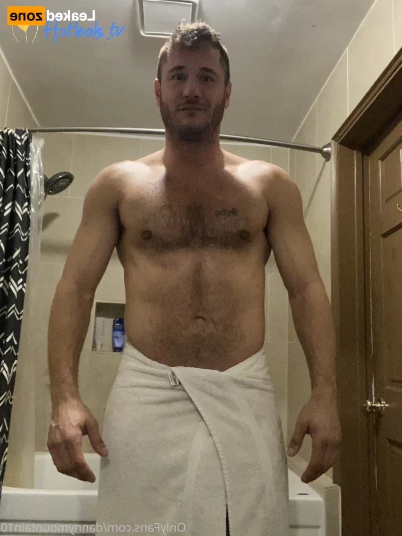 Danny Mountain [ dannymountain10 ] Onlyfans leaked photo 14721915 on Hotleaks.tv