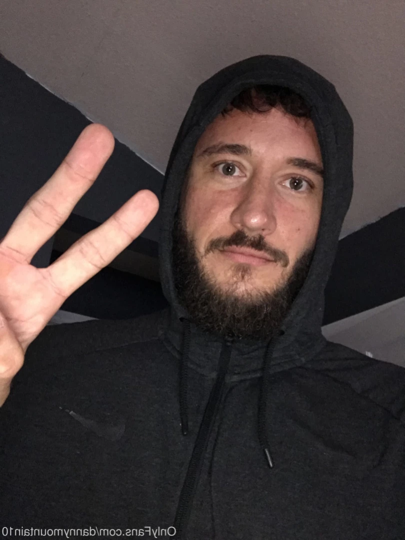 Danny Mountain [ dannymountain10 ] Onlyfans leaked photo 14886015 on Hotleaks.tv