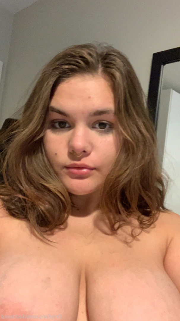 Dasha [ dashbond ] Onlyfans leaked photo 14469061 on Hotleaks.tv