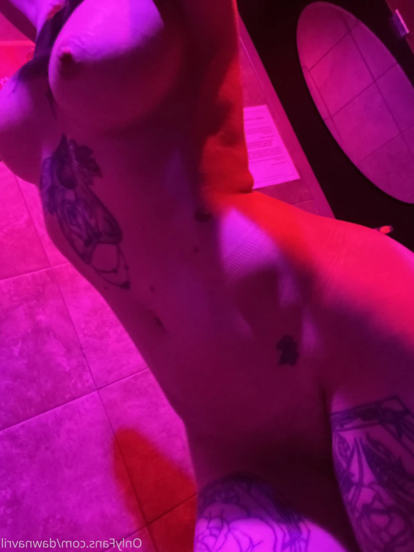 dawnavril Onlyfans leaked photo 12707719 on Hotleaks.tv