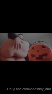 Destiny Diaz [ ddestiny_diaz ] Onlyfans leaked video 8325903 on Hotleaks.tv