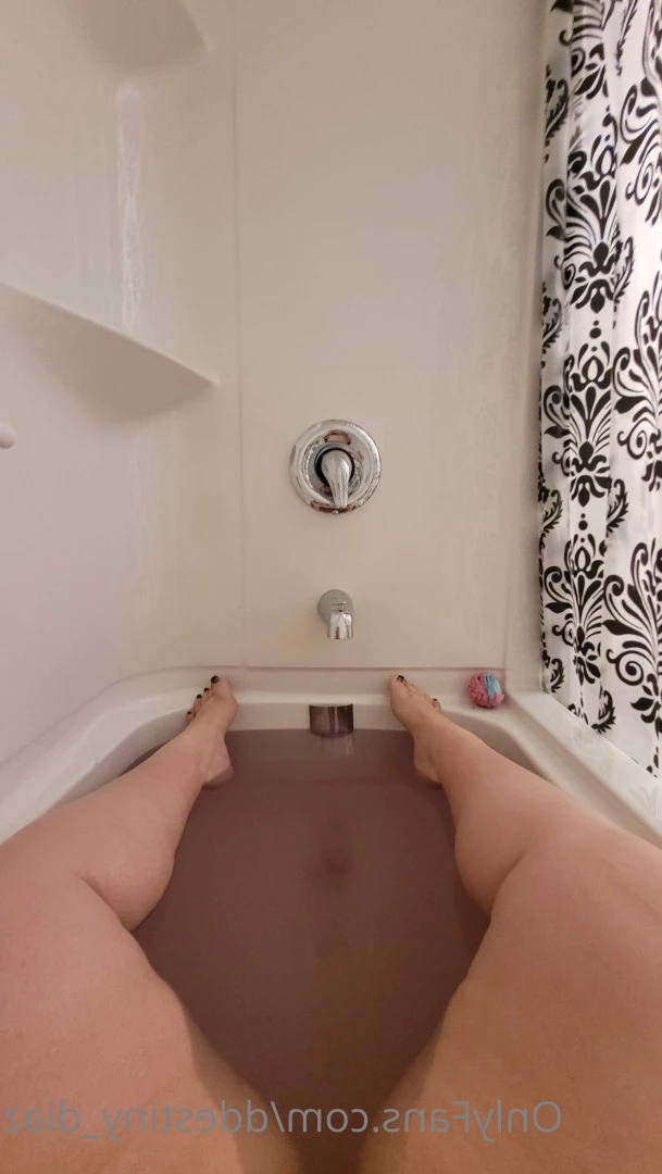 Destiny Diaz [ ddestiny_diaz ] Onlyfans leaked photo 8992373 on Hotleaks.tv