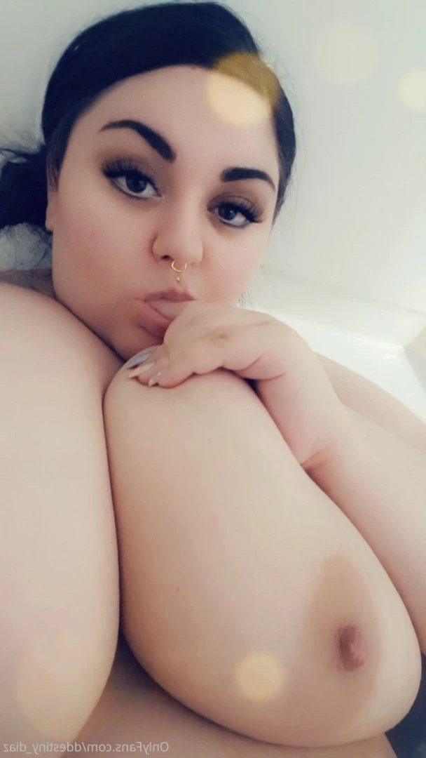 Destiny Diaz [ ddestiny_diaz ] Onlyfans leaked photo 8995570 on Hotleaks.tv