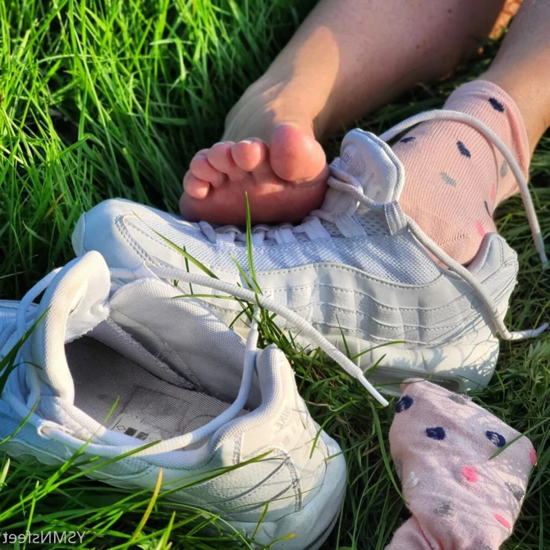 deliciousdutchfeet Onlyfans leaked photo 12616725 on Hotleaks.tv
