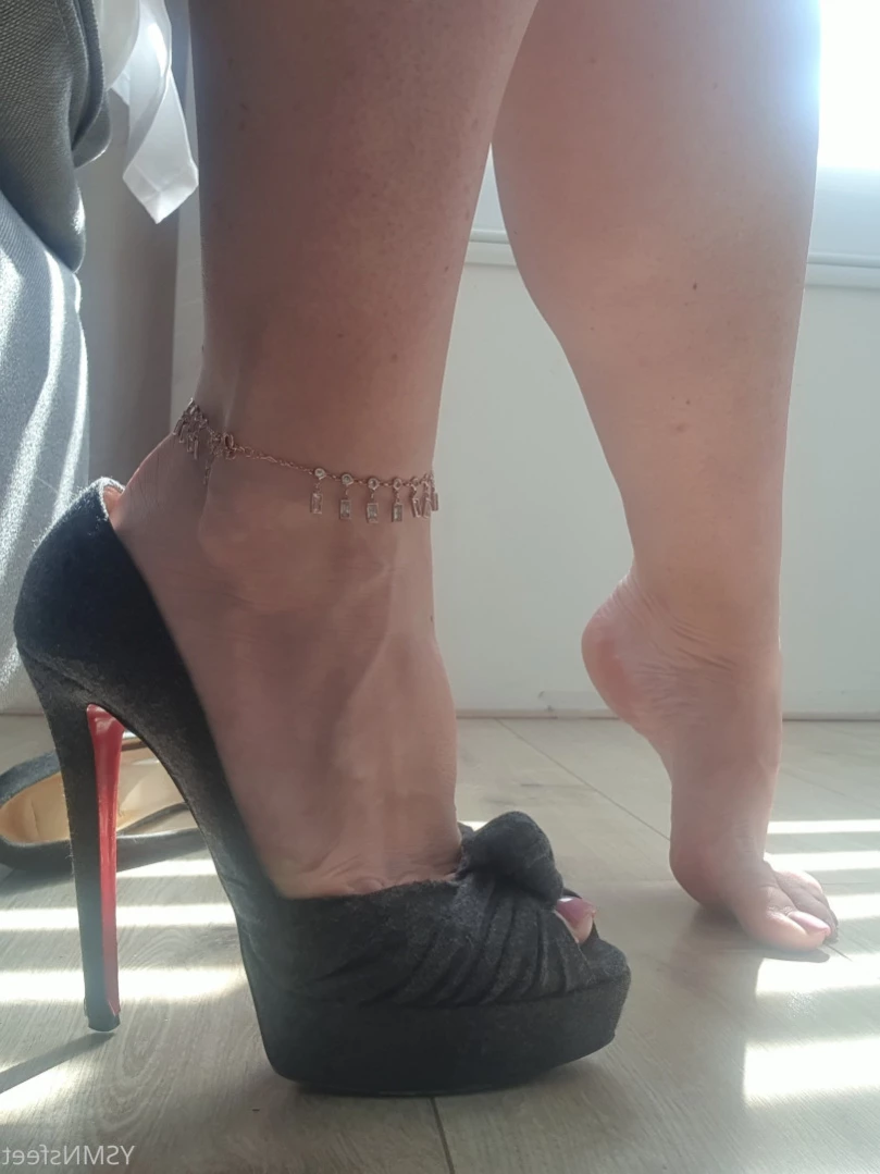 deliciousdutchfeet Onlyfans leaked photo 12680144 on Hotleaks.tv