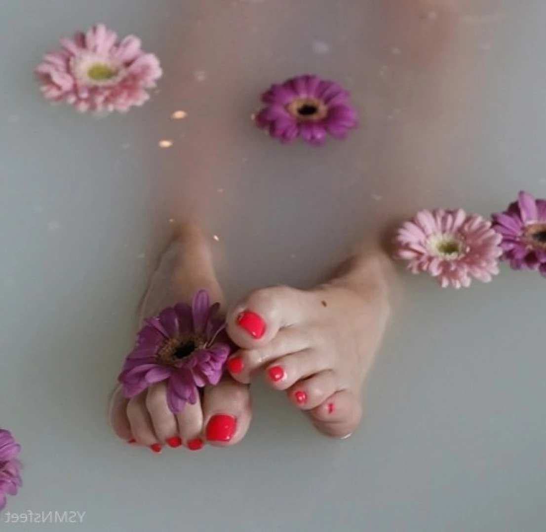 deliciousdutchfeet Onlyfans leaked photo 13307030 on Hotleaks.tv