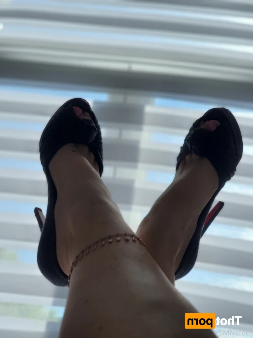 deliciousdutchfeet Onlyfans leaked photo 13587258 on Hotleaks.tv