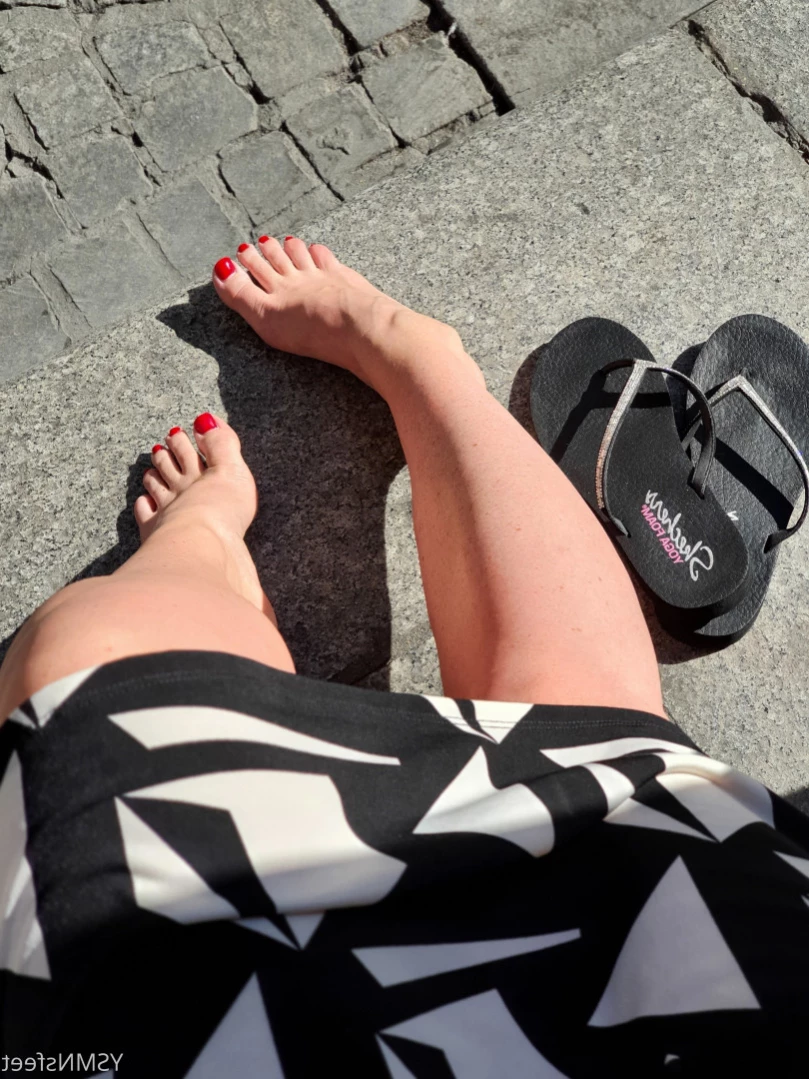 deliciousdutchfeet Onlyfans leaked photo 13893869 on Hotleaks.tv