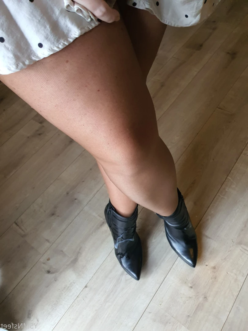 deliciousdutchfeet Onlyfans leaked photo 13893994 on Hotleaks.tv