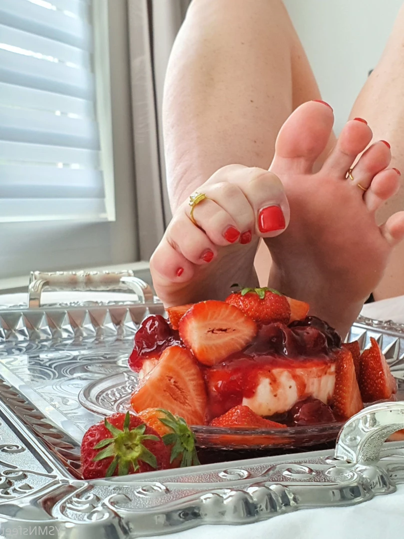 deliciousdutchfeet Onlyfans leaked photo 13912726 on Hotleaks.tv