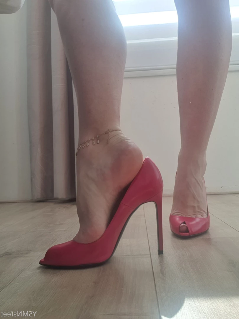 deliciousdutchfeet Onlyfans leaked photo 13963206 on Hotleaks.tv
