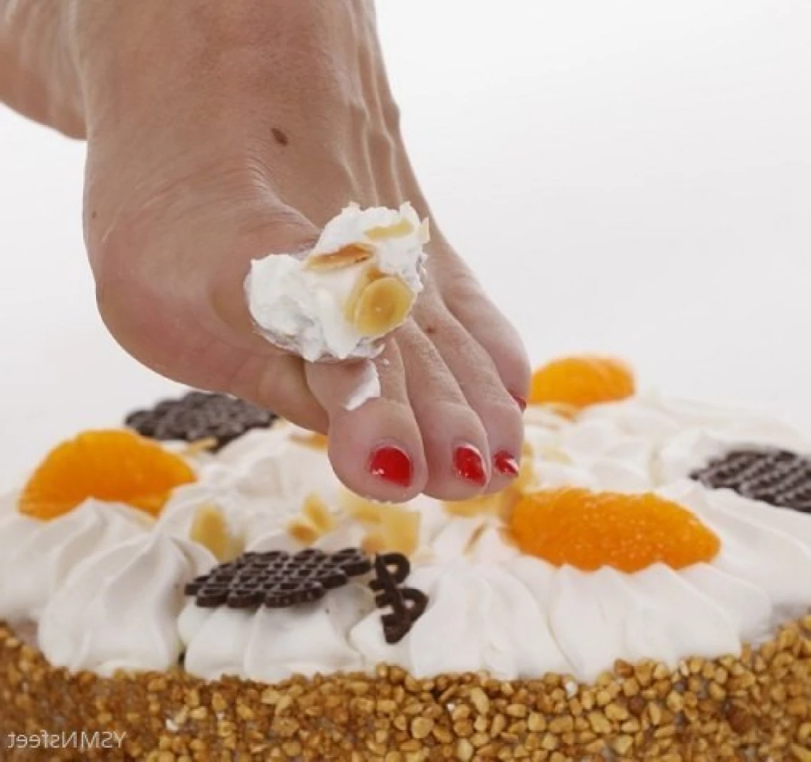 deliciousdutchfeet Onlyfans leaked photo 14058177 on Hotleaks.tv