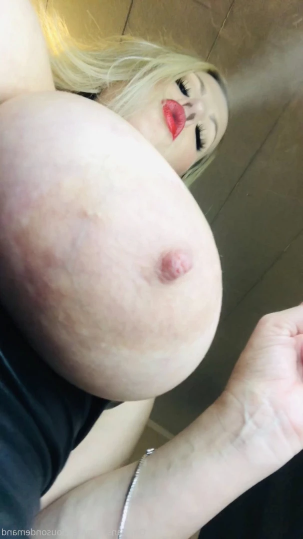 Delicious on Demand [ deliciousondemand ] Onlyfans leaked photo 14841719 on Hotleaks.tv