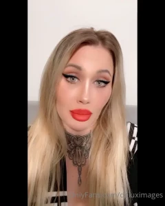 DOMME TIFFANY DELUX SNOW BUNNY [ deluximages ] Onlyfans leaked video 8320515 on Hotleaks.tv