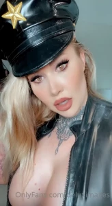 DOMME TIFFANY DELUX SNOW BUNNY [ deluximages ] Onlyfans leaked video 8320547 on Hotleaks.tv