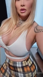 DOMME TIFFANY DELUX SNOW BUNNY [ deluximages ] Onlyfans leaked video 8320571 on Hotleaks.tv