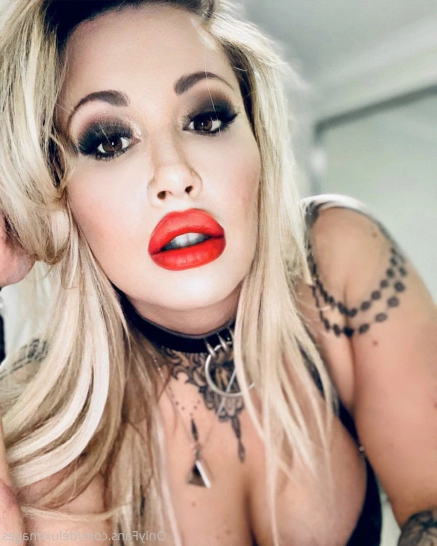 DOMME TIFFANY DELUX SNOW BUNNY [ deluximages ] Onlyfans leaked photo 11894425 on Hotleaks.tv