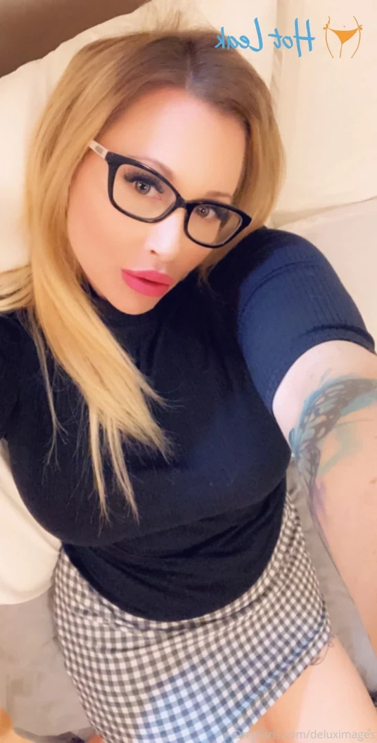 DOMME TIFFANY DELUX SNOW BUNNY [ deluximages ] Onlyfans leaked photo 12218452 on Hotleaks.tv